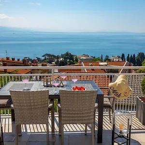 Apartment Mak Kroatien